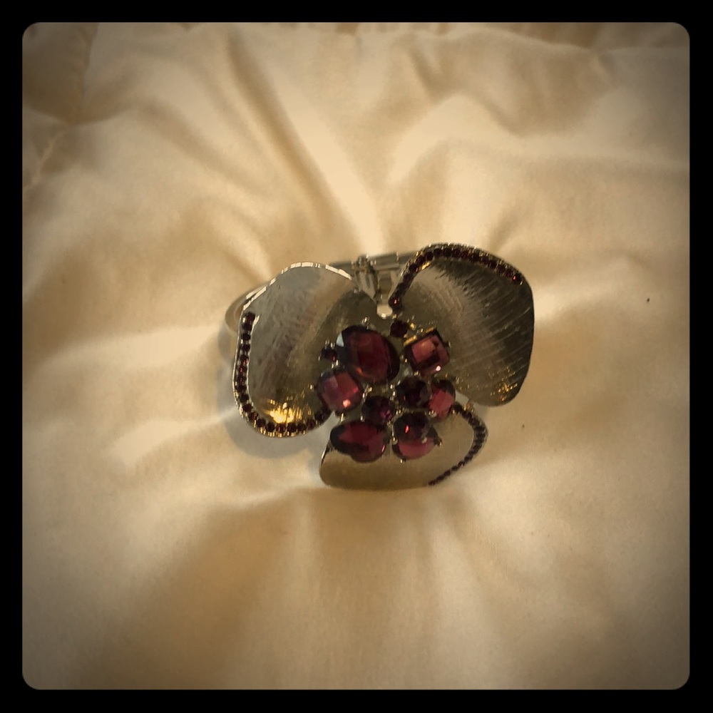 Silver and purple flower bracelet